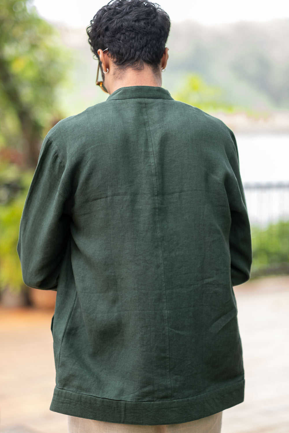 The Linen Buttondown Jacket | Creatures of Habit