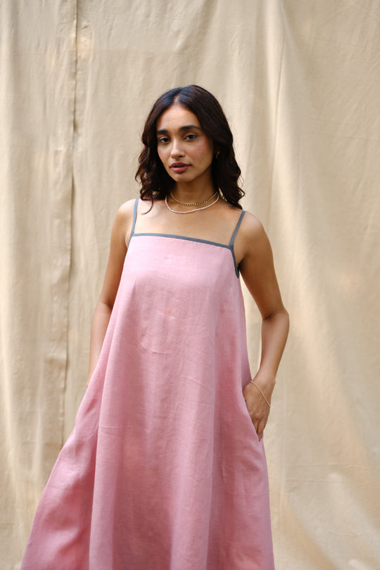 The Linen Flow Dress | Creatures of Habit