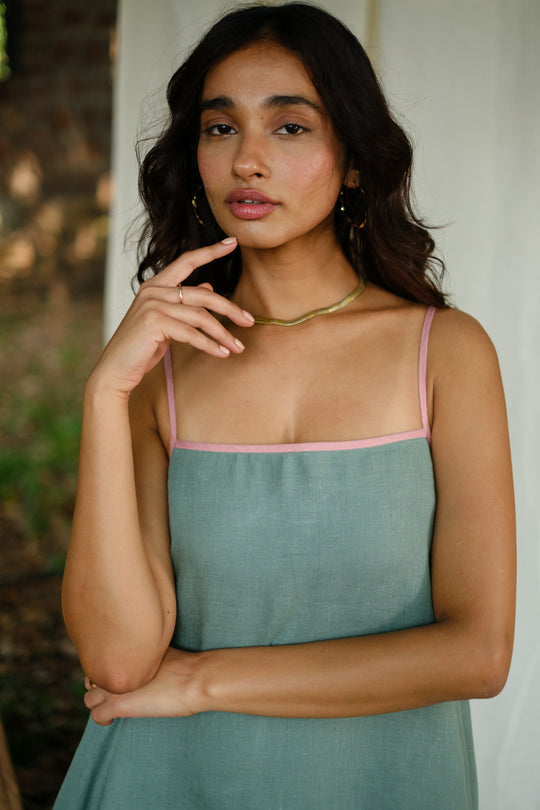 The Linen Flow Dress | Creatures of Habit