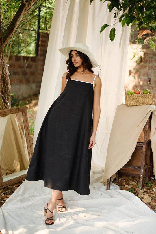 The Linen Flow Dress | Creatures of Habit