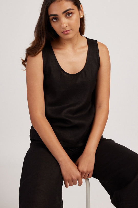 The Linen Round Neck Tank | Creatures of Habit