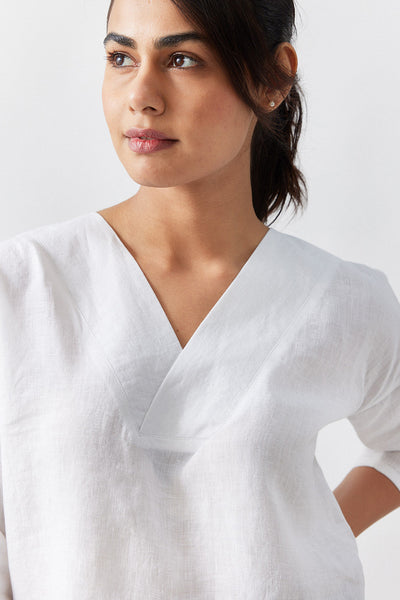 The Linen V Neck Top | Creatures of Habit