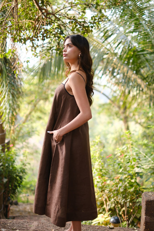 The Linen Flow Dress | Creatures of Habit