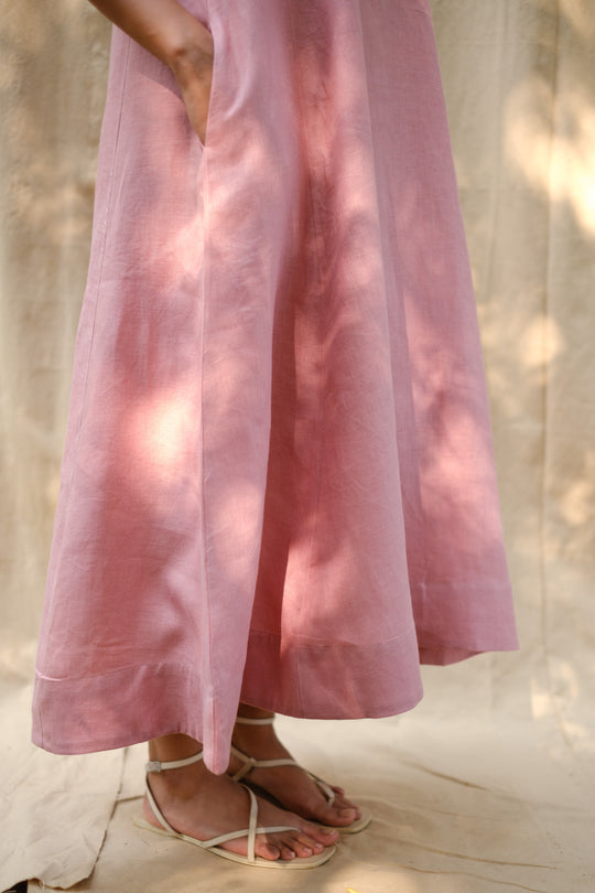 The Linen Flow Dress | Creatures of Habit
