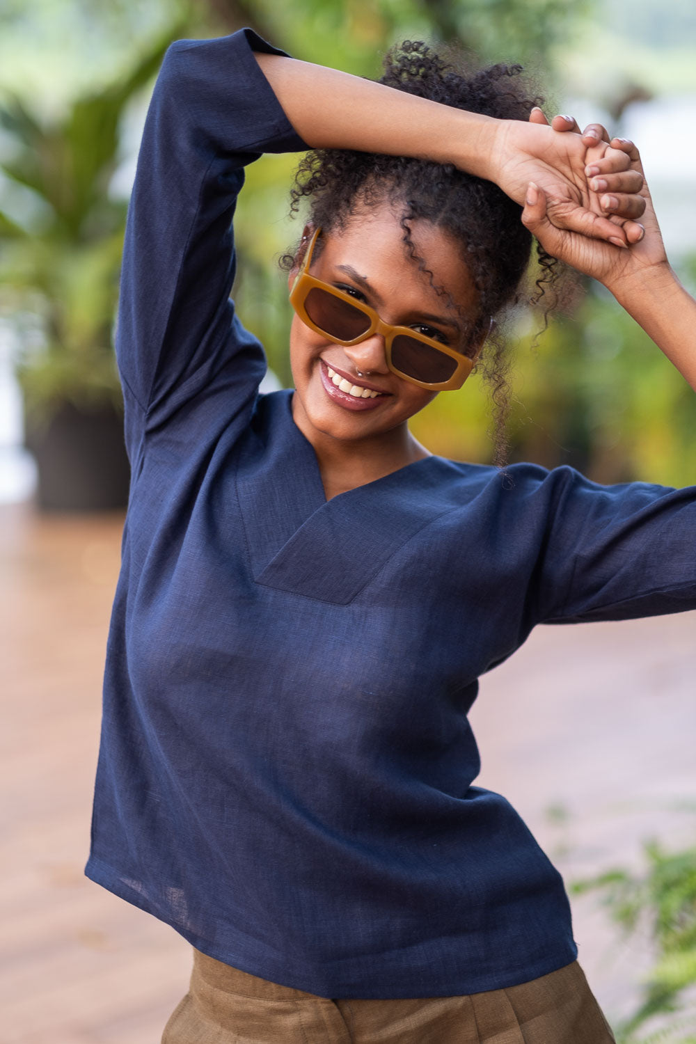 The Linen V Neck Top | Creatures of Habit