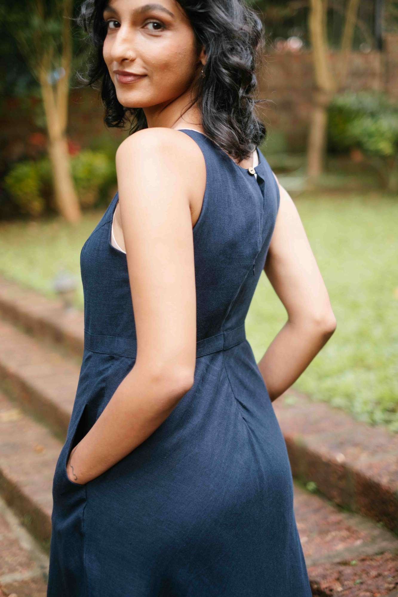 The Linen Cutaway Maxi Dress | Creatures of Habit