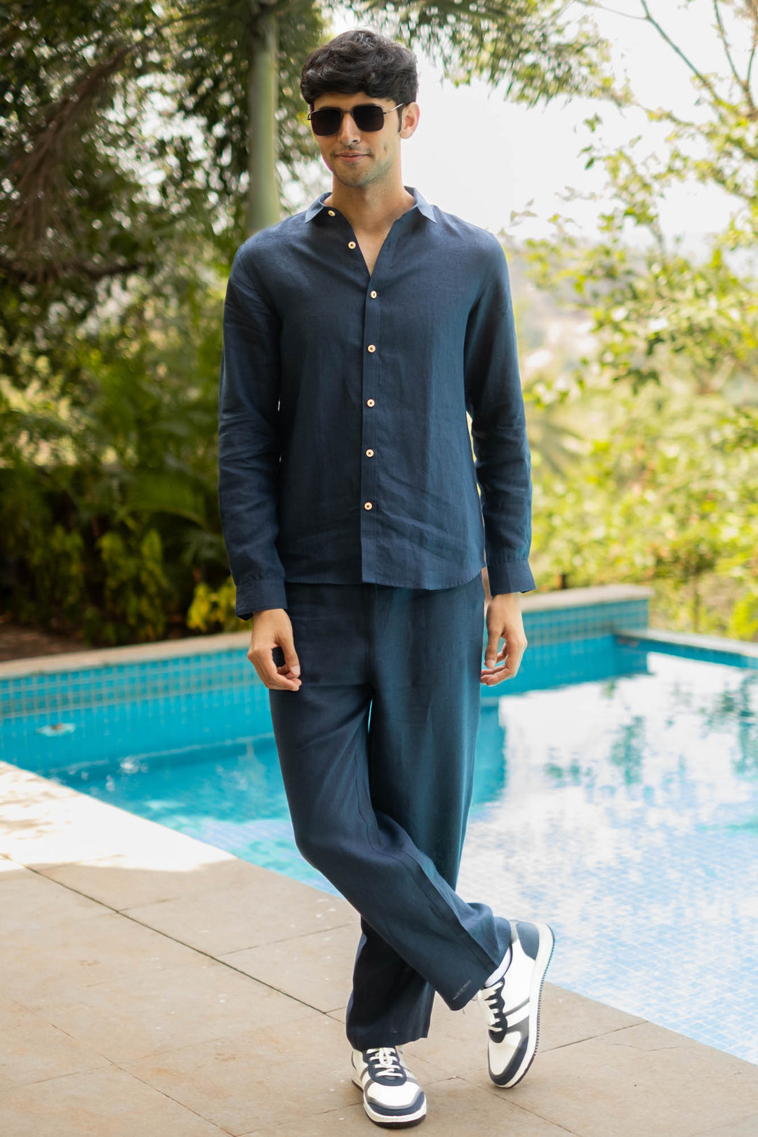 The Linen Pull-up Pants