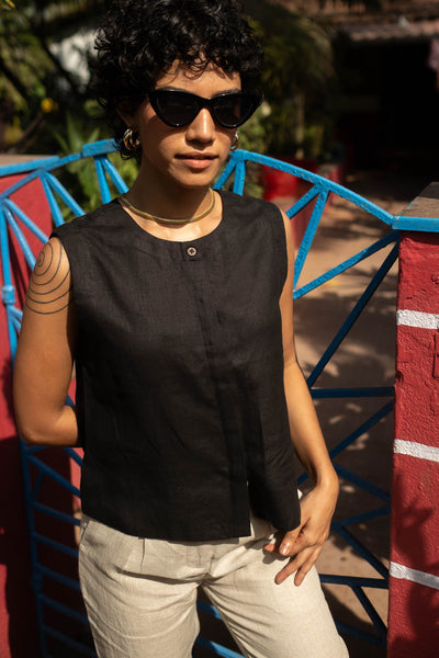 The Linen Sleeveless Shirt | Creatures of Habit