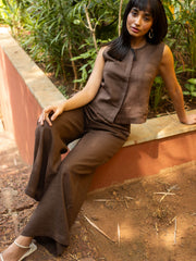 Linen Co-ord Set with Sleeveless Shirt and Oversized Pants