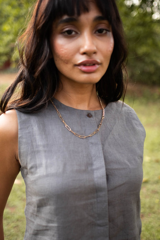 The Linen Sleeveless Shirt | Creatures of Habit