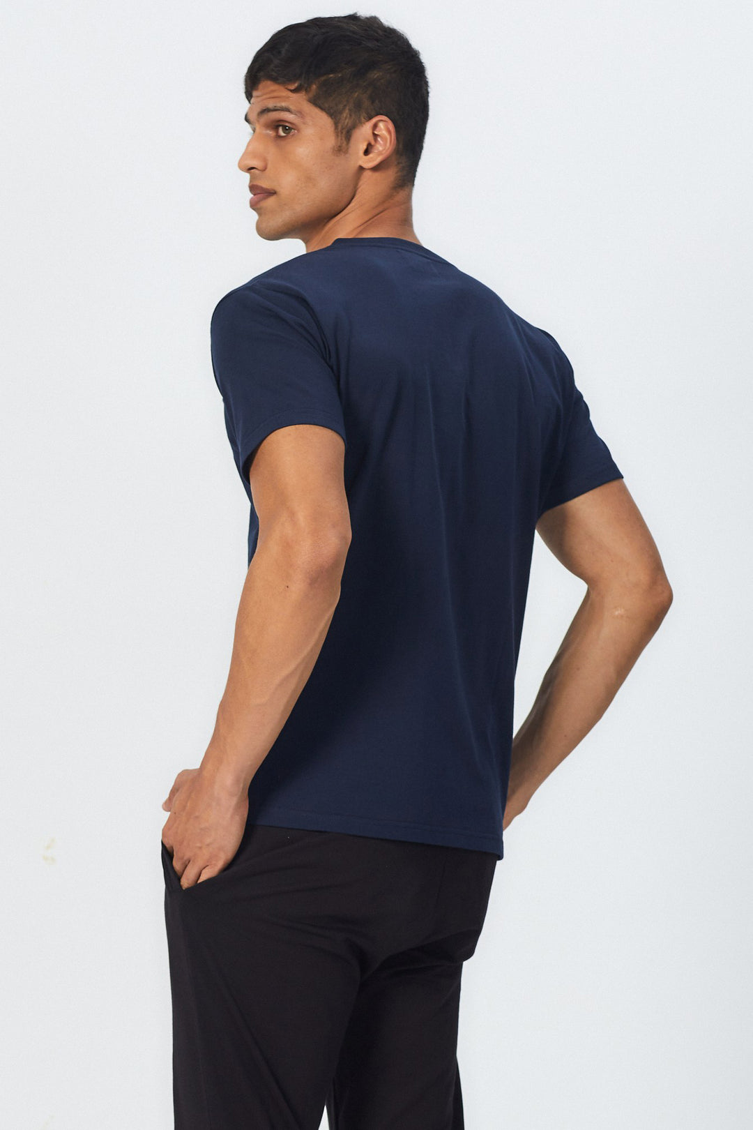 Bleu de Chine - V neck T-shirt