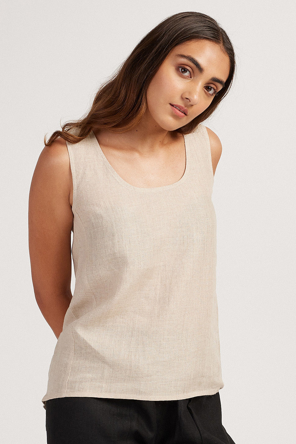 The Linen Round Neck Tank | Creatures of Habit