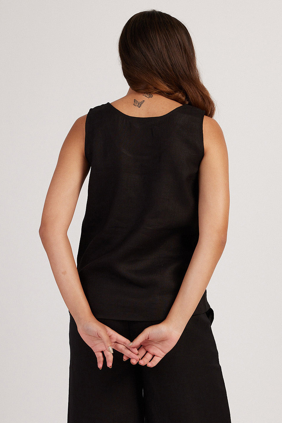 The Linen Round Neck Tank | Creatures of Habit