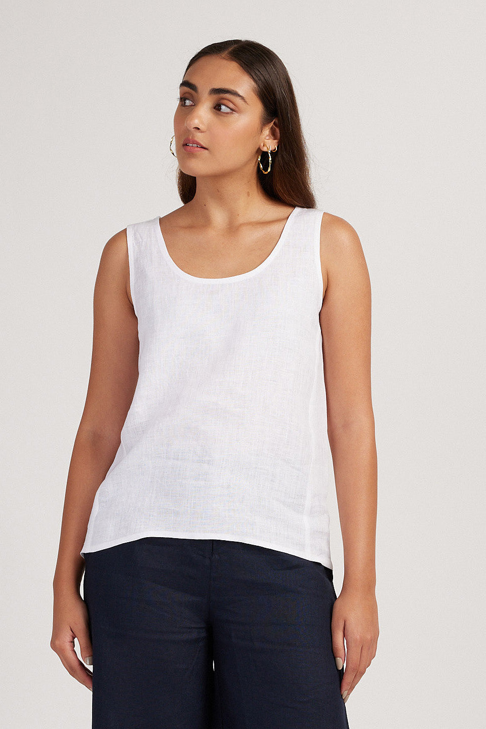 The Linen Round Neck Tank | Creatures of Habit